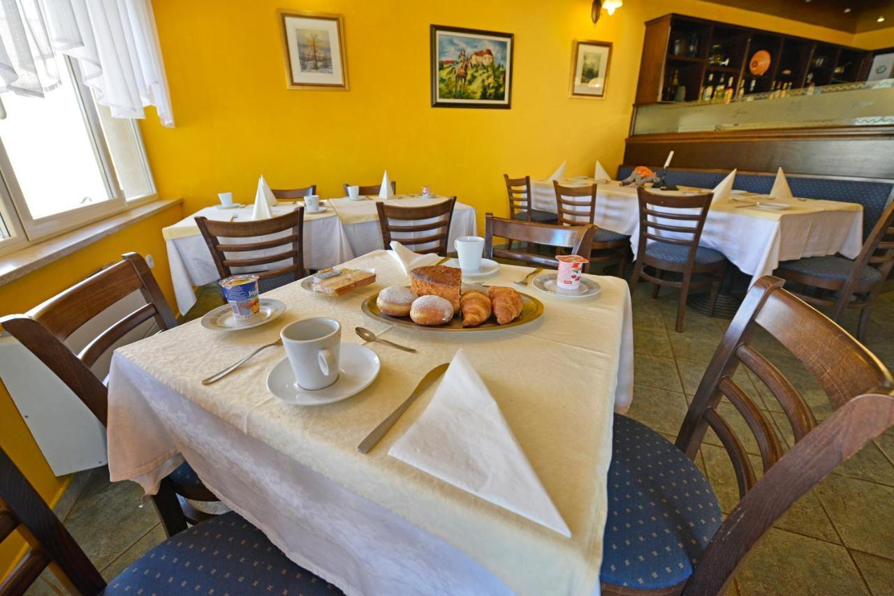 Bed And Breakfast Julia Seget  Extérieur photo